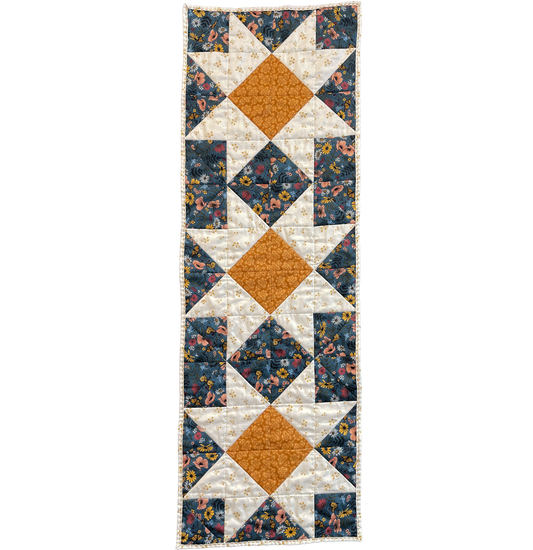 June Table Runner table runner – Fold&Sew