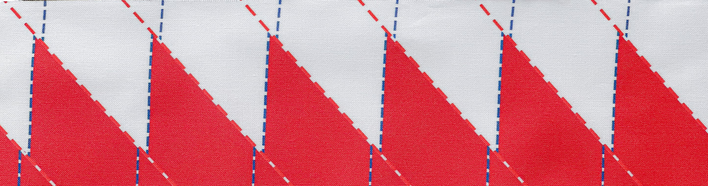 Crimson Contrast Quiltlet